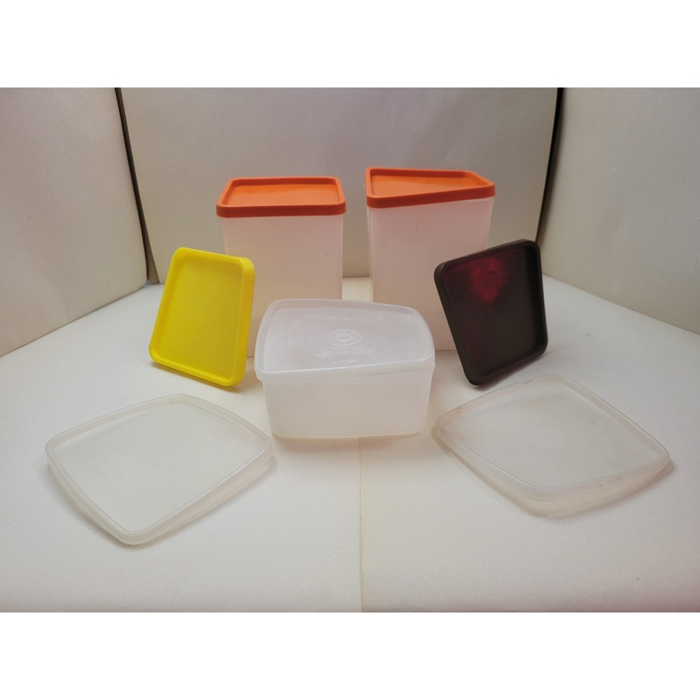 Vintage Tupperware Tall Square Freezer #311 w 4 Lids #310 Sandwich Keeper #1362